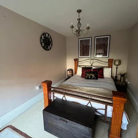 Coral Gables Apartment Northampton Exterior photo